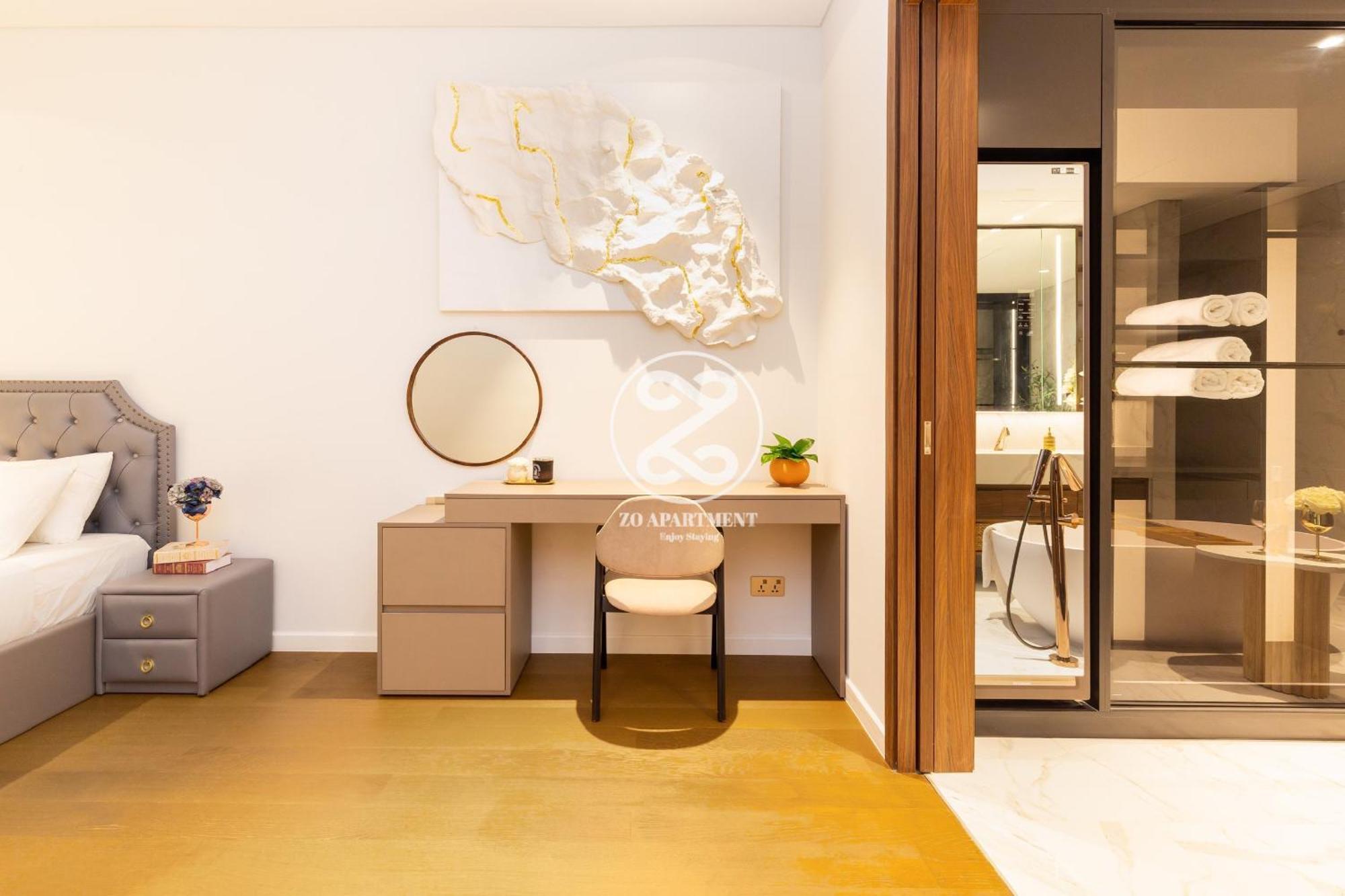The Opera Apartment Cental Saigon Free Pool-Gym-Sauna Room- Golf Mini Ho Chi Minh City Exterior photo