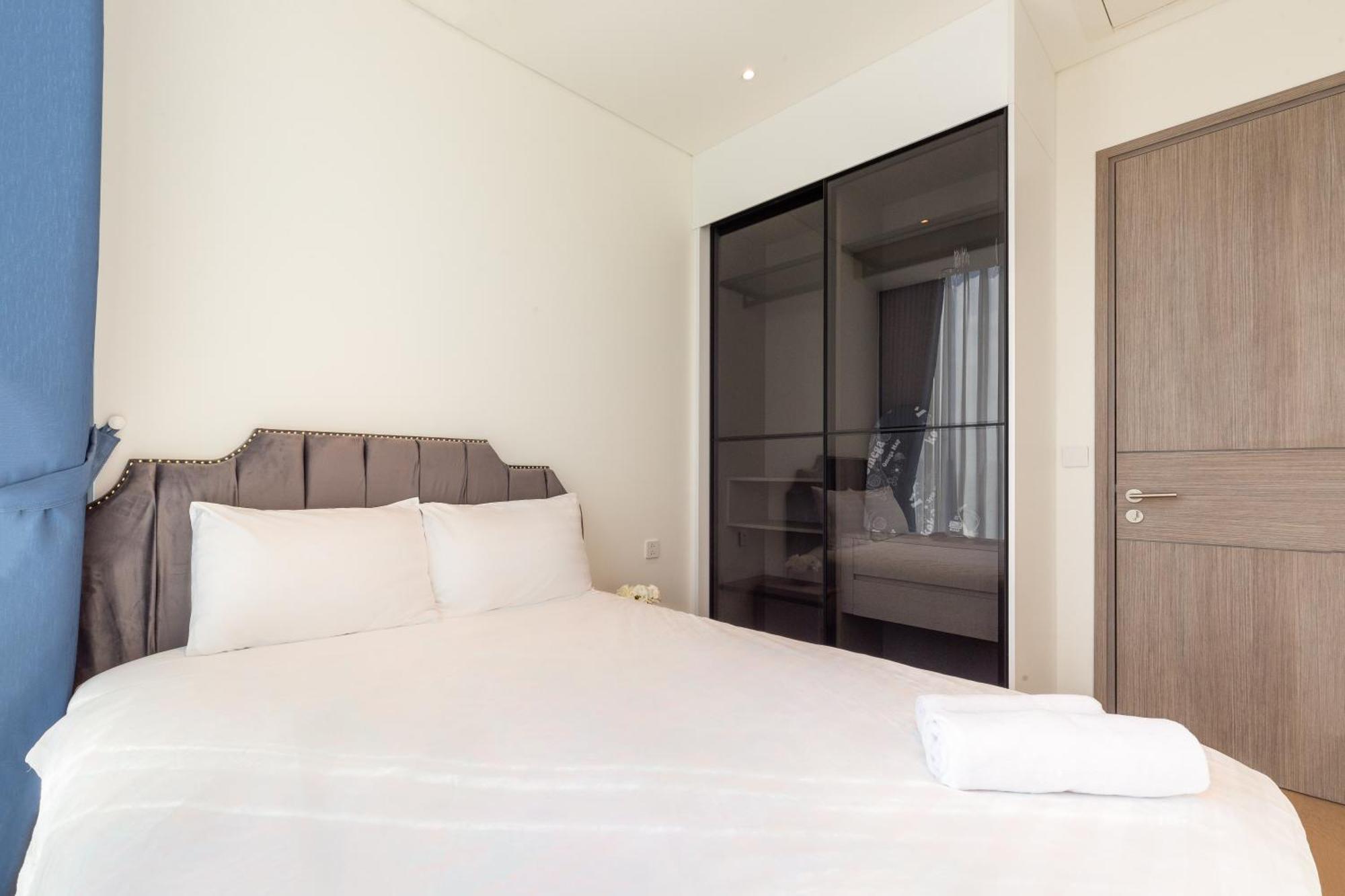 The Opera Apartment Cental Saigon Free Pool-Gym-Sauna Room- Golf Mini Ho Chi Minh City Exterior photo