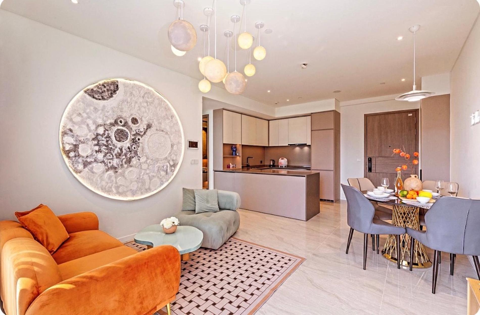 The Opera Apartment Cental Saigon Free Pool-Gym-Sauna Room- Golf Mini Ho Chi Minh City Exterior photo