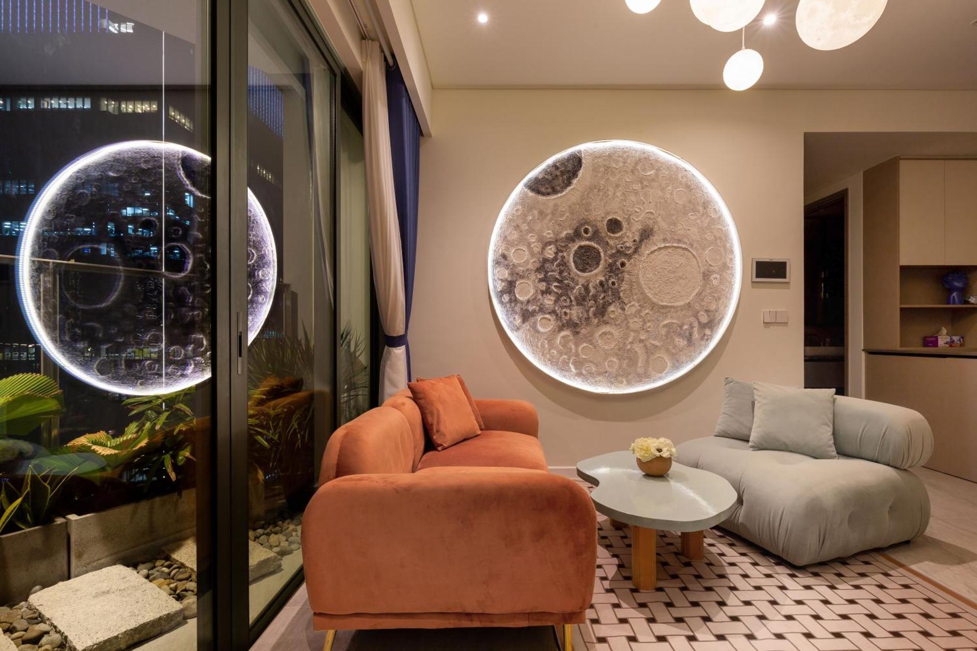 The Opera Apartment Cental Saigon Free Pool-Gym-Sauna Room- Golf Mini Ho Chi Minh City Exterior photo